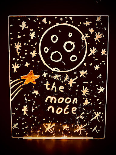 The Moon Note